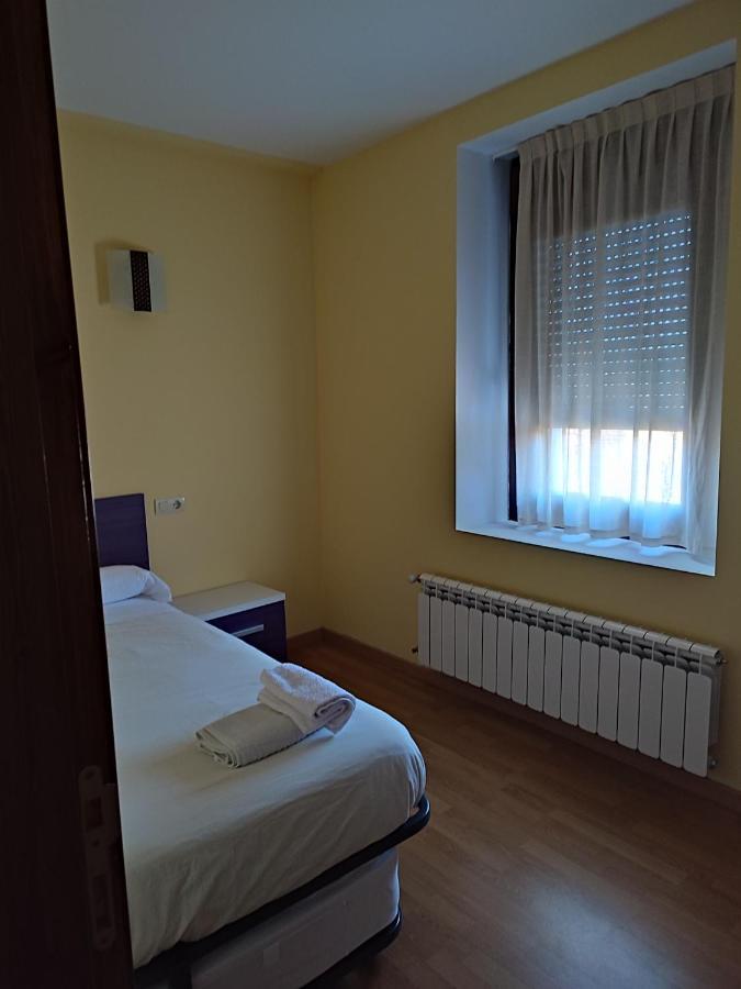 Albergue Rural L'Almada De Yebra Yebra de Basa Esterno foto
